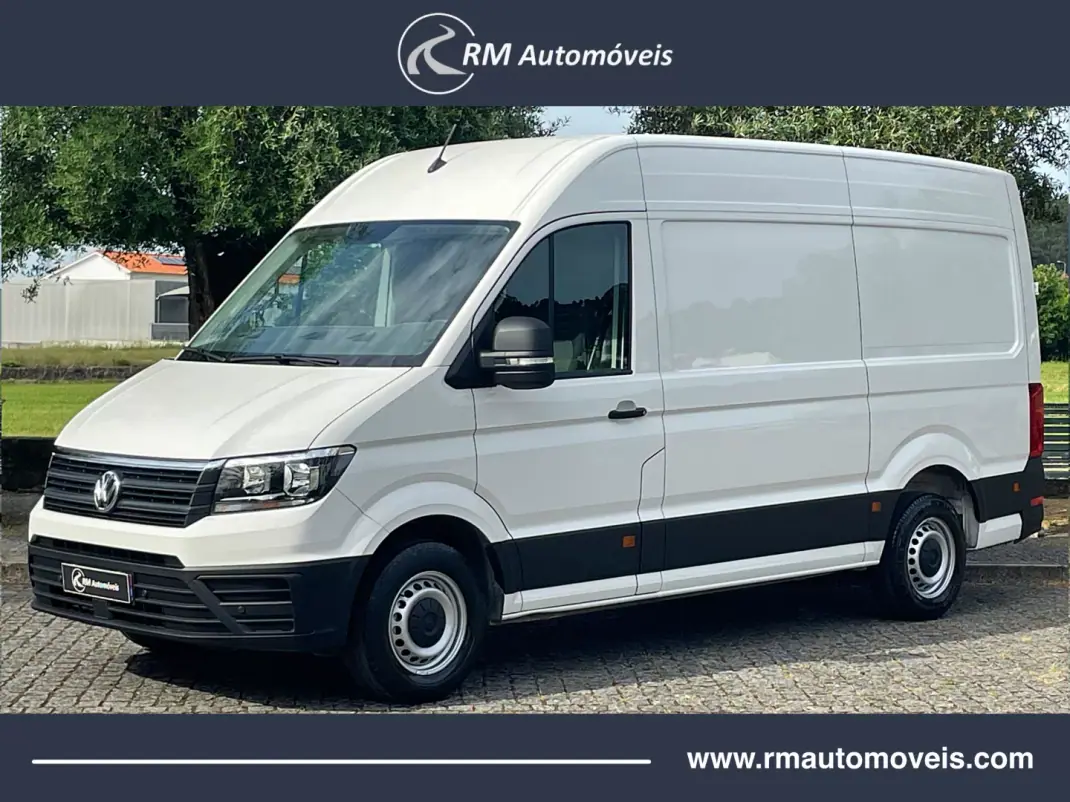 VW Crafter 2.0 TDI L3H3 IVA Dedutível 2022 - 26450 EUR, 128000 km - AUTO.MOTO.pt - 128000km - foto 1 de 33