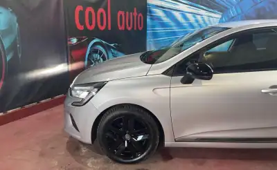 Renault Clio 2019 - 14480 EUR, 30000 km - AUTO.MOTO.pt - 30000km - foto 24 de 50