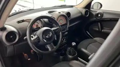 MINI Countryman 2011 - 12000 EUR, 195672 km - AUTO.MOTO.pt - 195672km - foto 11 de 34