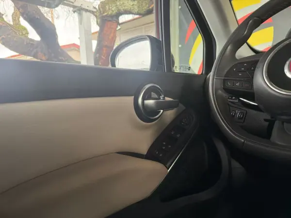 Fiat 500X 2016 - 14900 EUR, 114275 km - AUTO.MOTO.pt - 114275km - foto 17 de 28