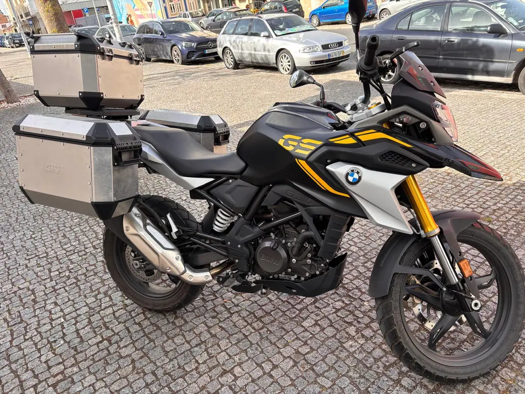 BMW G 310 GS 2022 - 5950 EUR, 1900 km - AUTO.MOTO.pt - 1900km - foto 1 de 16