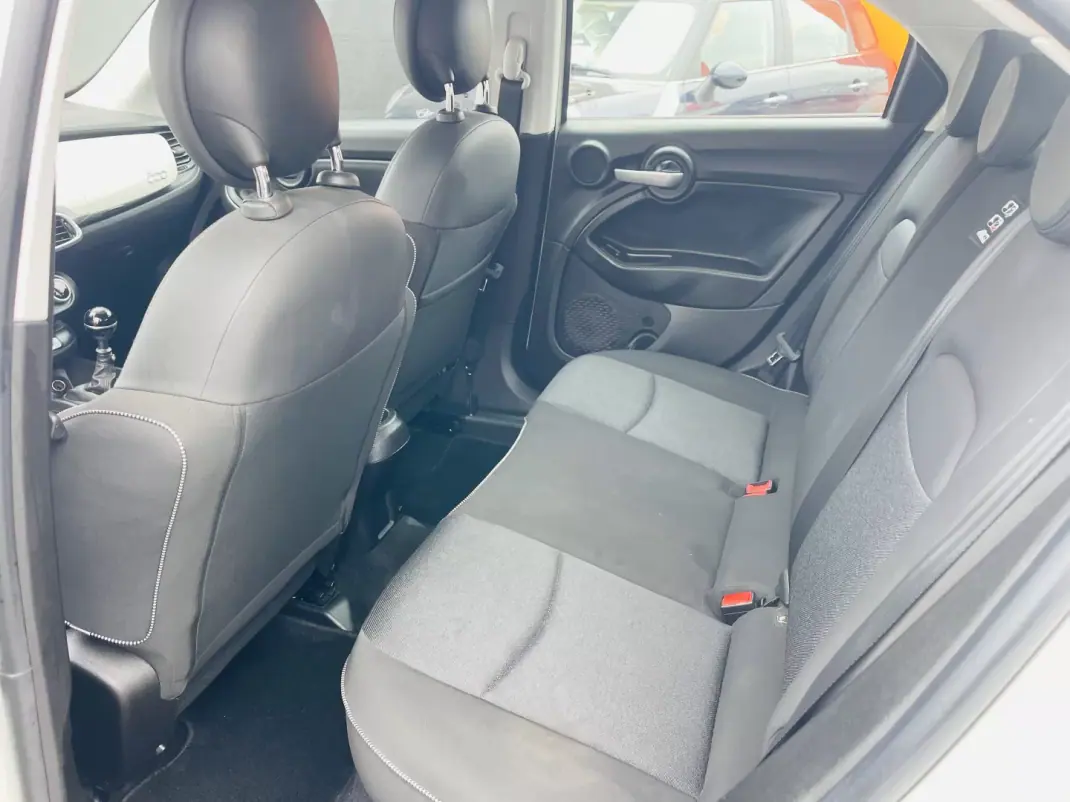 Fiat 500X 2019 - 15950 EUR, 69620 km - 69620km - foto 9 de 12