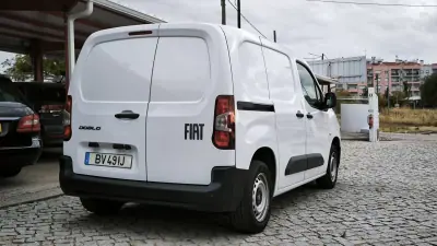 Fiat Doblo 2025 - 17950 EUR, 87201 km - foto 5 de 14