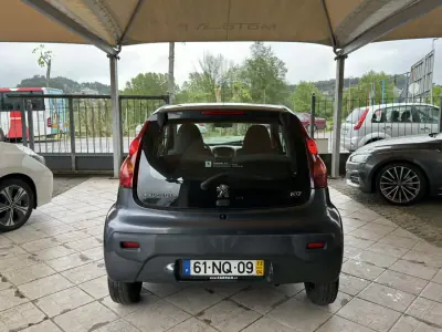 Peugeot 107 2013 - 6950 EUR, 152714 km - AUTO.MOTO.pt - 152714km - foto 5 de 21
