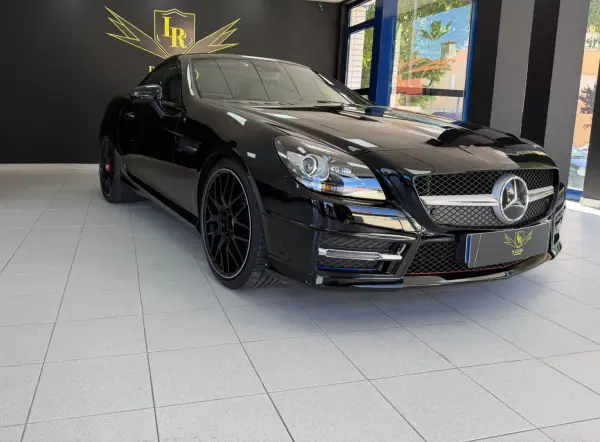 Mercedes-Benz SLK 250 2016 - 34000 EUR, 145340 km - AUTO.MOTO.pt - 145340km - foto 41 de 43