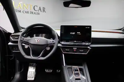 Cupra Formentor 2025 - 43500 EUR, 200 km - AUTO.MOTO.pt - 200km - foto 2 de 13