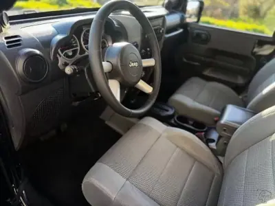 Jeep Wrangler Unlimited 2007 - 33800 EUR, 140826 km - AUTO.MOTO.pt - 140826km - foto 12 de 17