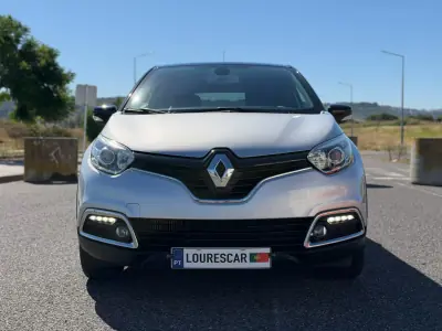 Renault Captur 2016 - 12250 EUR, 79550 km - 79550km - foto 4 de 24