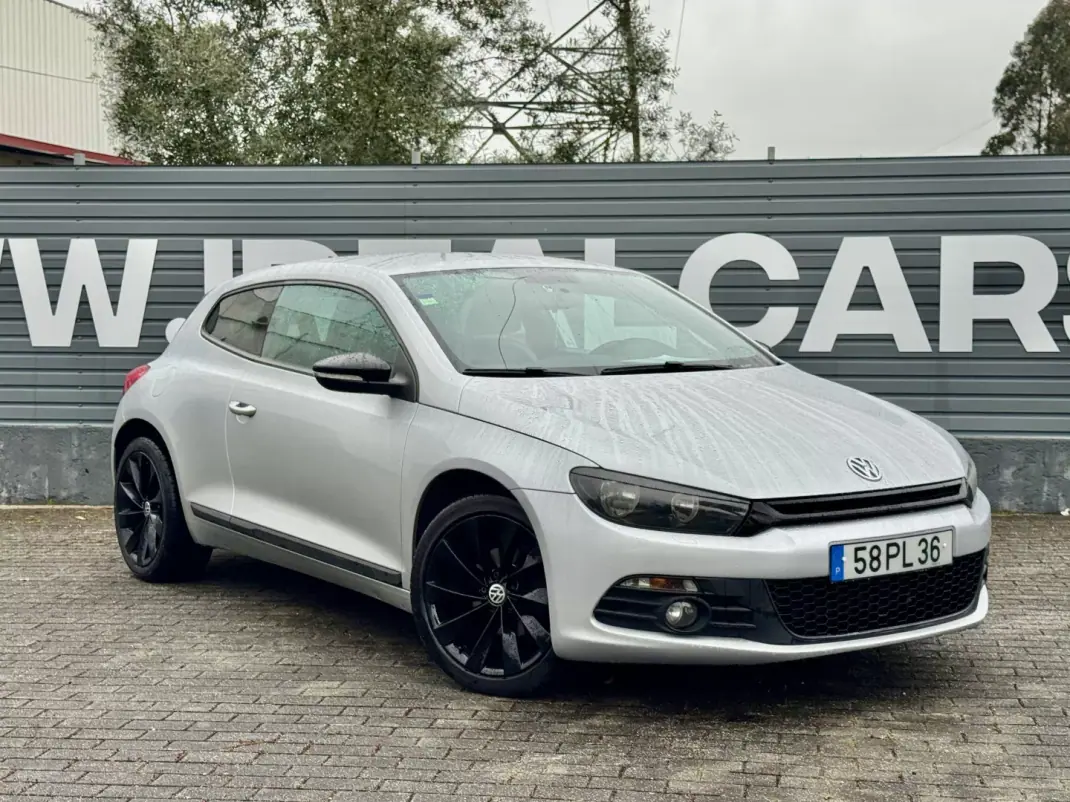 Volkswagen Scirocco 2010 - 9950 EUR, 301000 km - AUTO.MOTO.pt - 301000km - foto 2 de 16