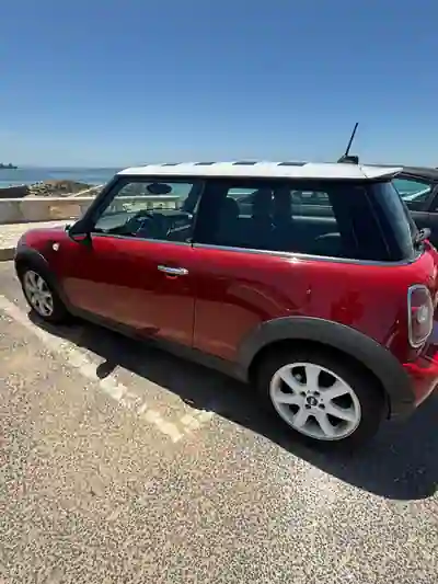 MINI One 2009 - 5500 EUR, 118000 km - AUTO.MOTO.pt - 118000km - foto 10 de 14