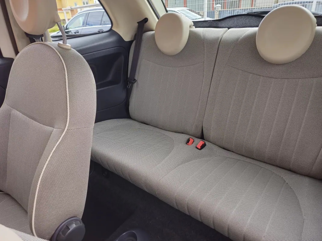 Fiat 500 2011 - 6500 EUR, 153000 km - AUTO.MOTO.pt - 153000km - foto 11 de 12