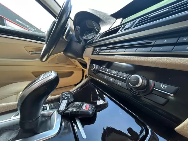 BMW 520 2011 - 10500 EUR, 368699 km - AUTO.MOTO.pt - 368699km - foto 23 de 23