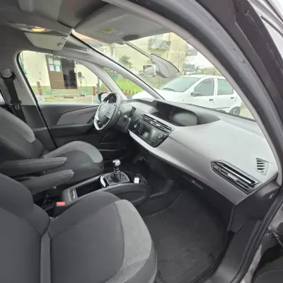 Citroën C4 Spacetourer 2020 - 15950 EUR, 102250 km - AUTO.MOTO.pt - 102250km - foto 6 de 15