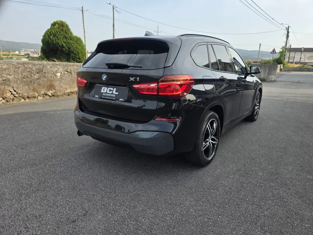 BMW X1 2018 - 25990 EUR, 158000 km - AUTO.MOTO.pt - 158000km - foto 6 de 49