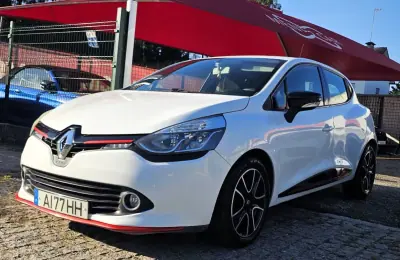 Renault Clio 2014 - 9500 EUR, 147000 km - foto 4 de 20