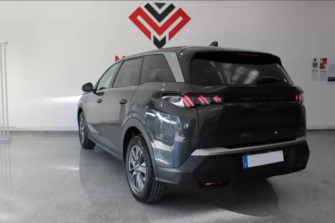 Peugeot 5008 2026 - 36400 EUR, 11 km - 11km - foto 9 de 34