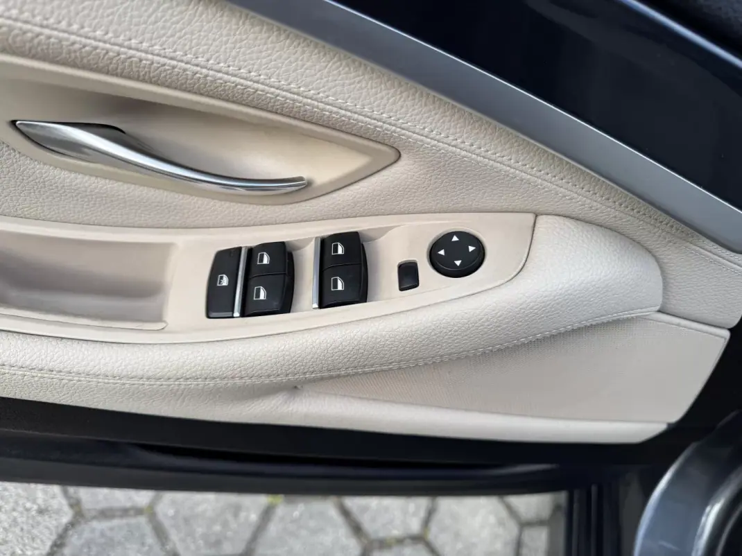 BMW 518 2016 - 17500 EUR, 199000 km - AUTO.MOTO.pt - 199000km - foto 35 de 38
