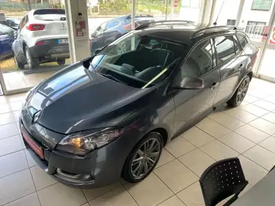 Renault Mégane Sport Tourer 2010 - 4990 EUR, 340390 km - AUTO.MOTO.pt - 340390km - foto 4 de 44