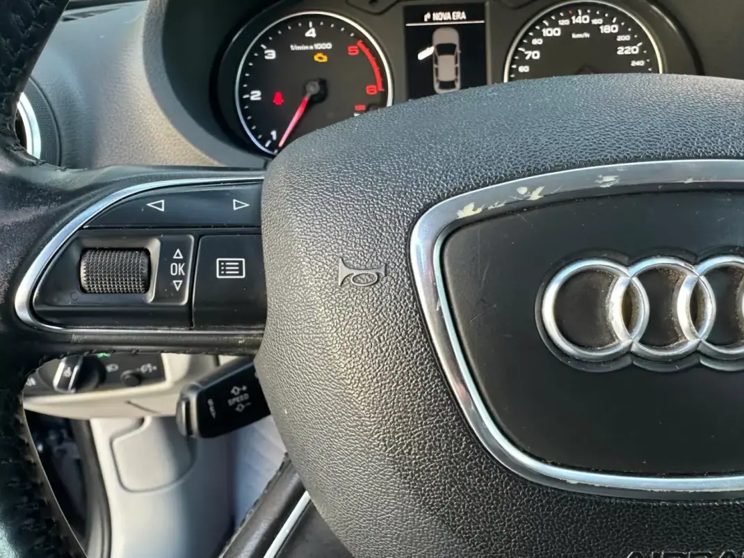 Audi A3 Limousine 2015 - 15900 EUR, 238805 km - AUTO.MOTO.pt - 238805km - foto 4 de 18