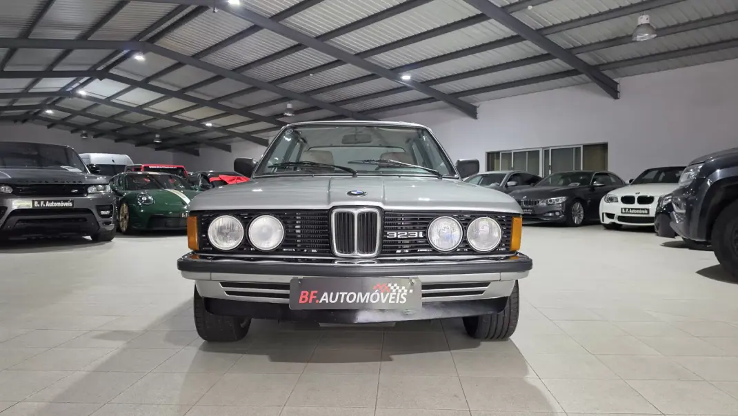 BMW 323 1982 - 27500 EUR, 224548 km - AUTO.MOTO.pt - 224548km - foto 7 de 44