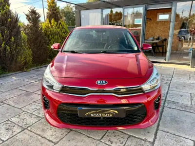 Kia Rio 2017 - 11990 EUR, 30300 km - AUTO.MOTO.pt - 30300km - foto 2 de 14