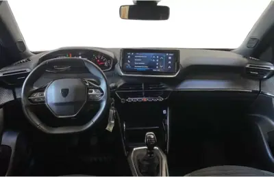 Peugeot 2008 2023 - 14490 EUR, 63140 km - AUTO.MOTO.pt - 63140km - foto 7 de 12
