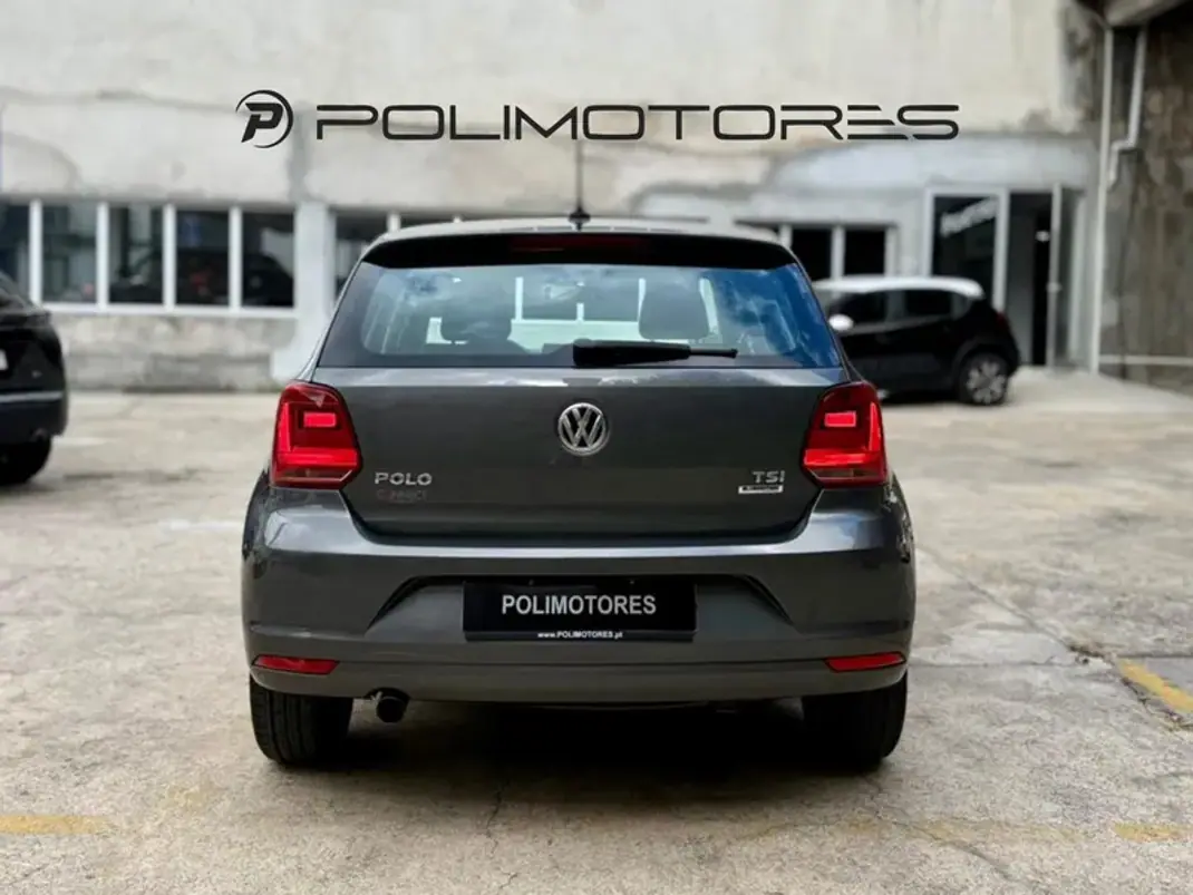 Volkswagen Polo 2017 - 13750 EUR, 50010 km - 50010km - foto 6 de 16