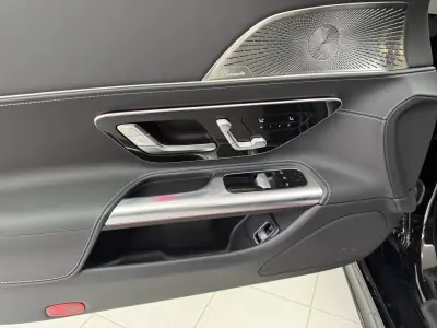 Mercedes-Benz AMG GT 2025 - 140000 EUR, 8886 km - AUTO.MOTO.pt - 8886km - foto 42 de 74