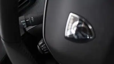 Peugeot 208 2024 - 16450 EUR, 17000 km - AUTO.MOTO.pt - 17000km - foto 20 de 31