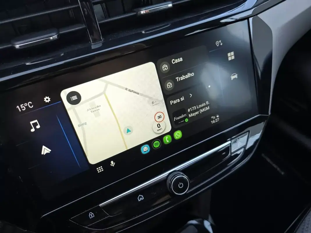 Opel Corsa 2024 - 18590 EUR, 38000 km - AUTO.MOTO.pt - 38000km - foto 19 de 34