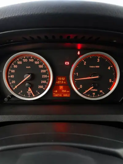 BMW 635 2009 - 19490 EUR, 138911 km - 138911km - foto 7 de 8
