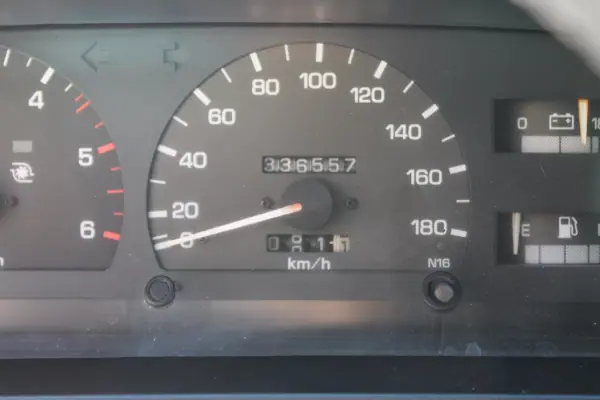Toyota 4-Runner 1995 - 48000 EUR, 336000 km - AUTO.MOTO.pt - 336000km - foto 40 de 40