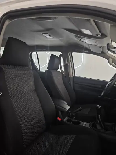 Toyota Hilux 2020 - 27950 EUR, 285523 km - AUTO.MOTO.pt - 285523km - foto 55 de 68