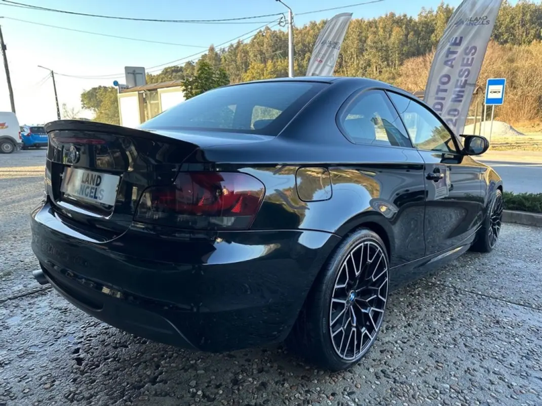 BMW 120 2013 - 17500 EUR, 154360 km - AUTO.MOTO.pt - 154360km - foto 10 de 46