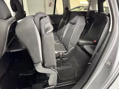 Citroën C4 Grand Picasso 2018 - 11500 EUR, 154000 km - AUTO.MOTO.pt - 154000km - foto 42 de 57