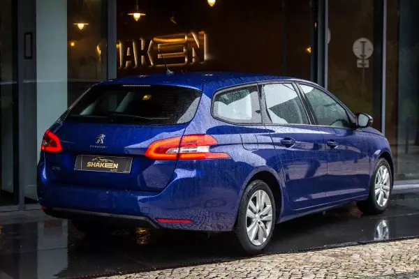 Peugeot 308 SW 2019 - 8900 EUR, 268213 km - AUTO.MOTO.pt - 268213km - foto 4 de 34