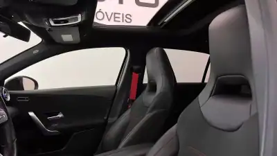 Mercedes-Benz A 35 AMG 2019 - 38990 EUR, 113962 km - AUTO.MOTO.pt - 113962km - foto 32 de 35