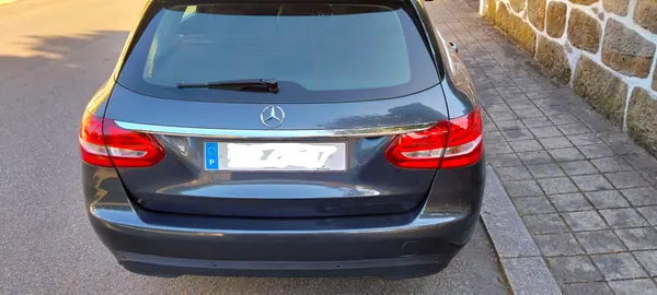 Mercedes-Benz C 180 2015 - 14500 EUR, 230000 km - AUTO.MOTO.pt - 230000km - foto 13 de 13