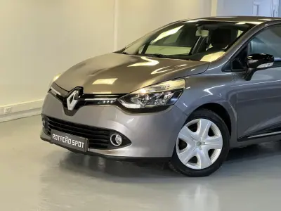 Renault Clio 2013 - 7990 EUR, 160000 km - 160000km - foto 23 de 38