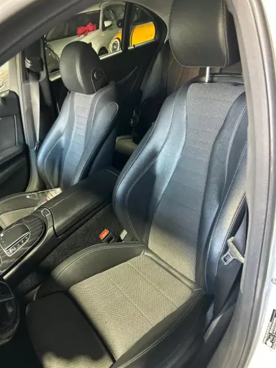 Mercedes-Benz E 200 2021 - 32000 EUR, 160000 km - 160000km - foto 14 de 47