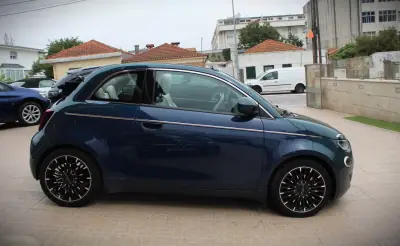Fiat 500e 2020 - 19990 EUR, 96000 km - 96000km - foto 6 de 55