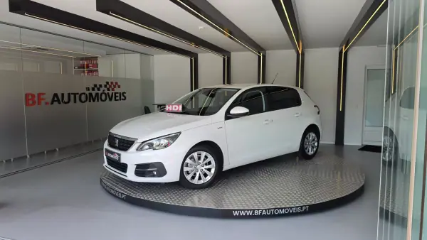 Peugeot 308 2021 - 9500 EUR, 224621 km - 224621km - foto 2 de 59