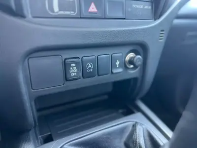 Mitsubishi L 200 King Cab 2022 - 32750 EUR, 86914 km - AUTO.MOTO.pt - 86914km - foto 15 de 16