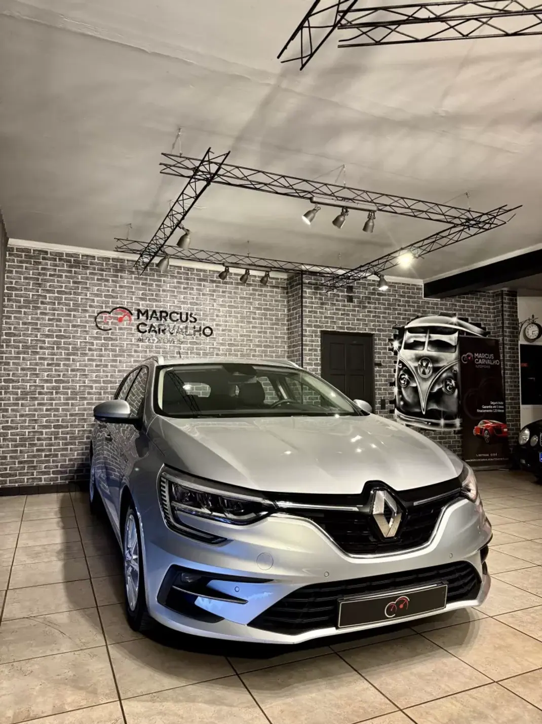 Renault Mégane Sport Tourer 2020 - 12990 EUR, 105000 km - 105000km - foto 2 de 15