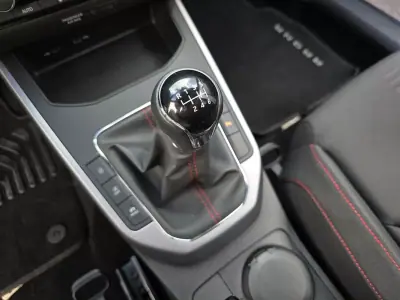 SEAT Arona 2020 - 14500 EUR, 61900 km - AUTO.MOTO.pt - 61900km - foto 29 de 42