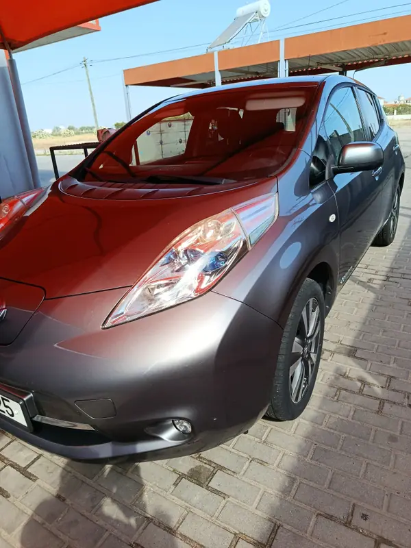Nissan Leaf 2016 - 141000km