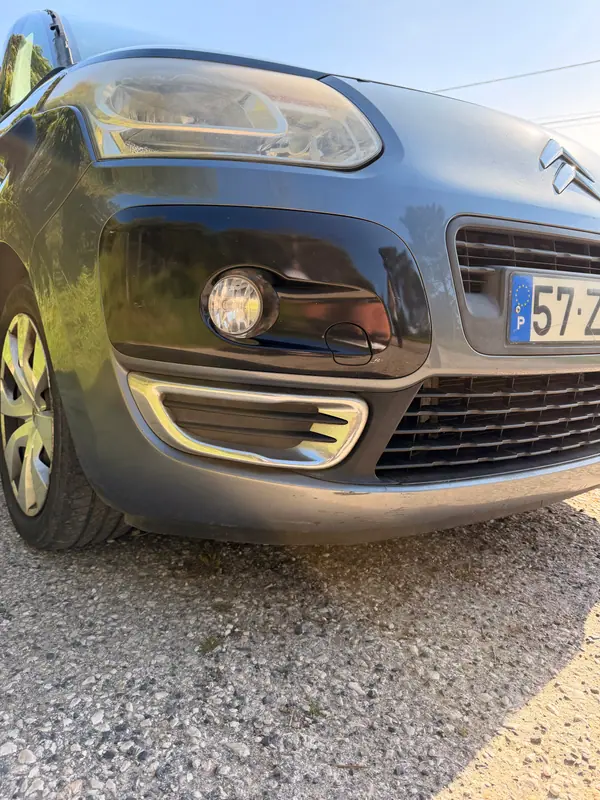 Citroën C3 Picasso 2009 - 3650 EUR, 244996 km - AUTO.MOTO.pt - 244996km - foto 5 de 13