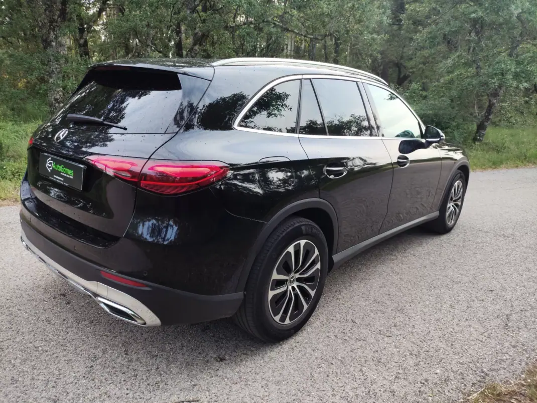 Mercedes-Benz GLC 220 2023 - 53500 EUR, 119100 km - AUTO.MOTO.pt - 119100km - foto 19 de 29