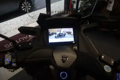 2026 - 3290 EUR, 1 km - AUTO.MOTO.pt - 1km - foto 11 de 11
