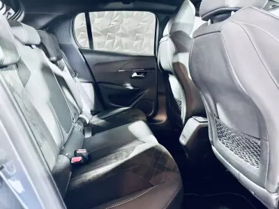 Peugeot 208 2022 - 15990 EUR, 75129 km - AUTO.MOTO.pt - 75129km - foto 25 de 35